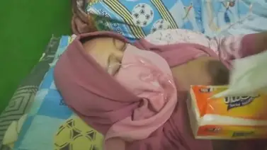 Skandal Tante Nakal Muncrat Dengan Ipar Hot poster