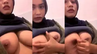 Zilla Jilbab Remas Toket Gede Bikin Sange poster